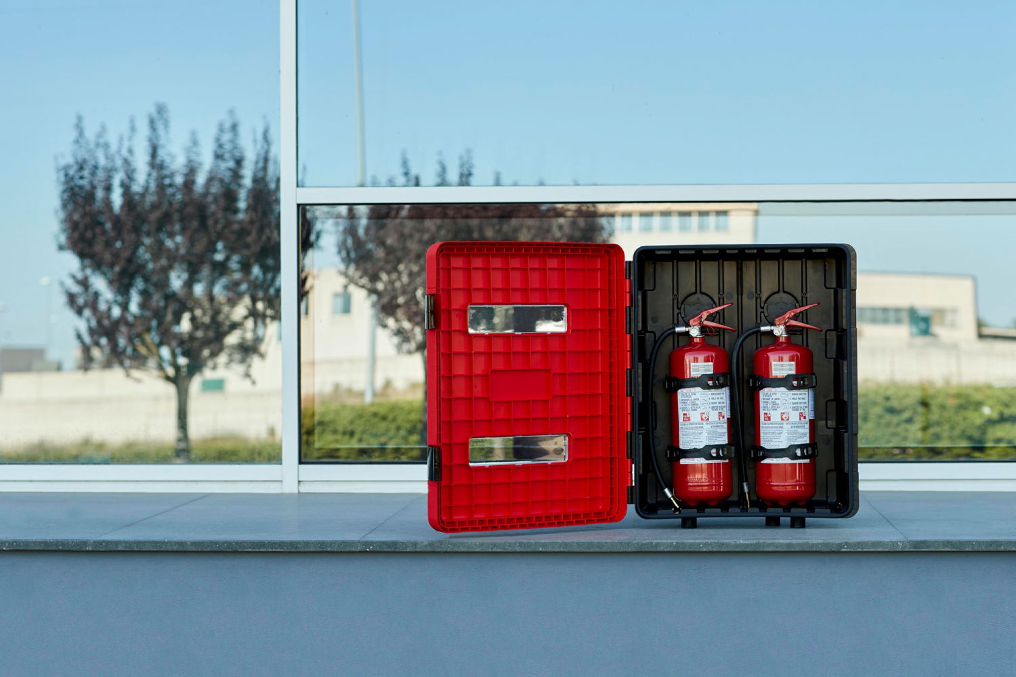 Dual-ambientata-antincendio-aperta