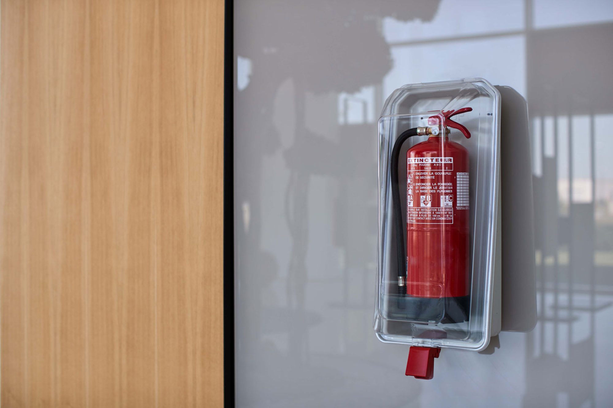 kristall-porta-estintore-Daken